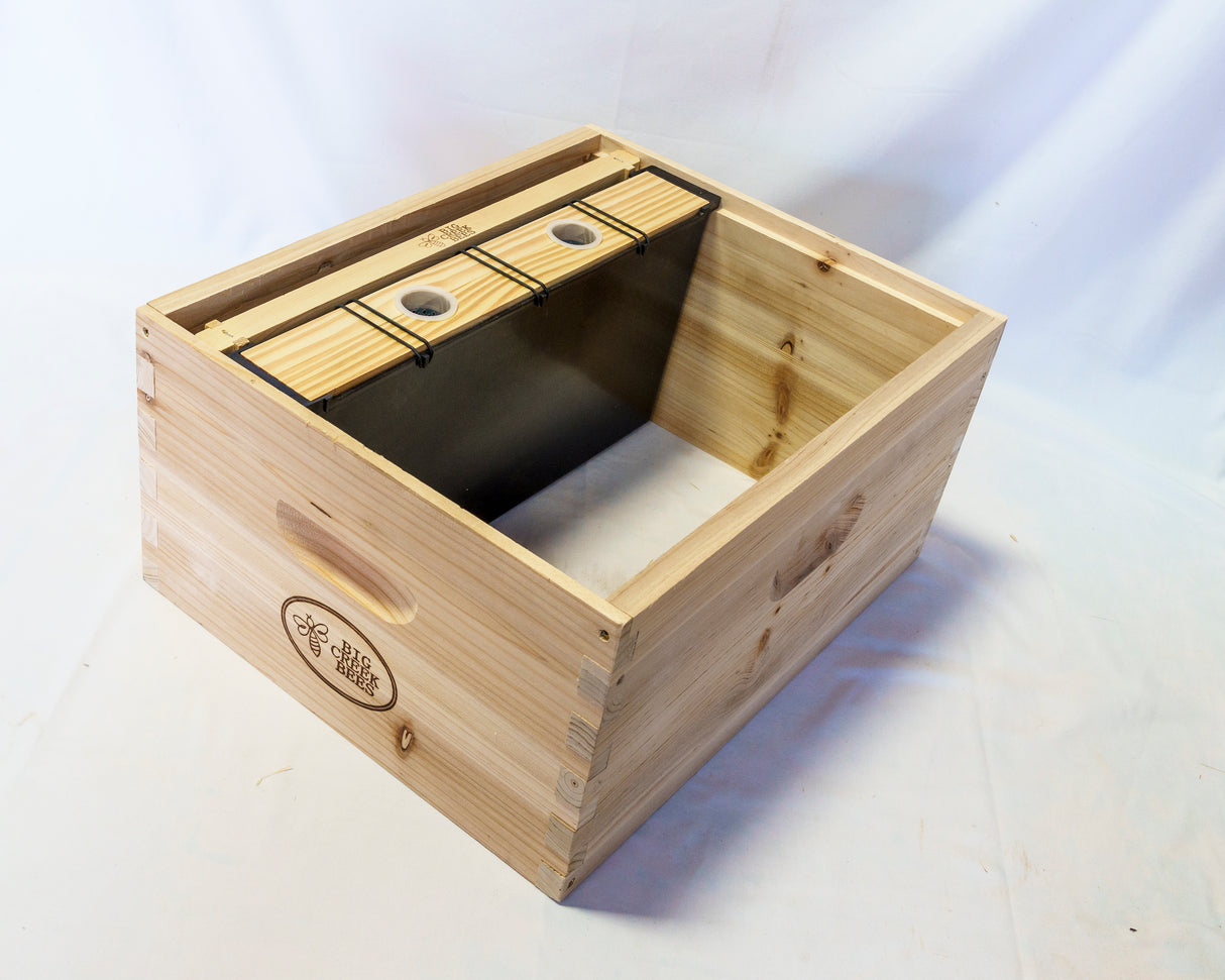 In Frame Feeder 2 Gallon