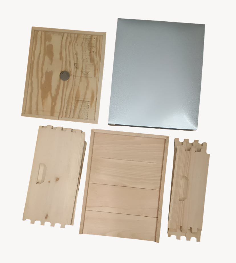 8 Frame Hive Kit Unassembled