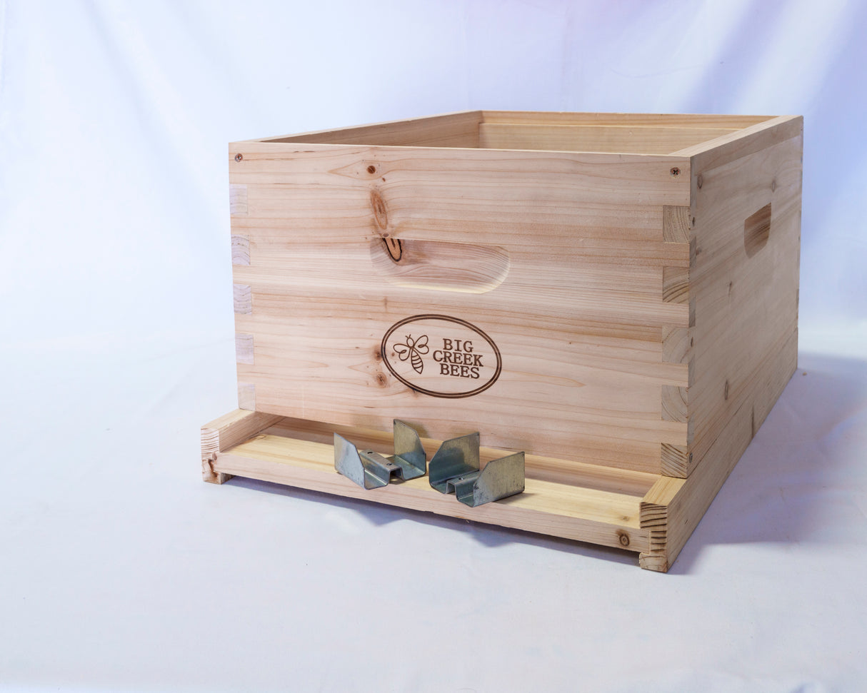 W Pallet Clip