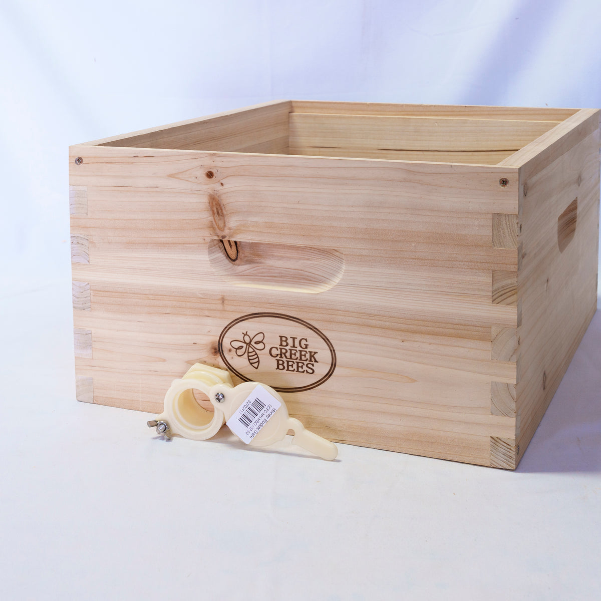 Honey Bucket Gate – Big Creek Bees
